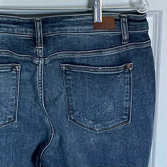 Judy Blue High Rise Bleach Splash Boyfriend Jeans/Blue - 29738 - Picture 11 of 16